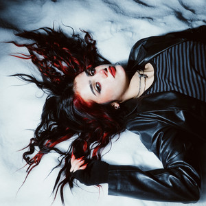 Lina-Mariah Set to Release New Electronic Album "I Feel Like Shit And It's All Your Fault"