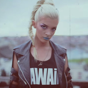 Mani Per Money by Era Istrefi