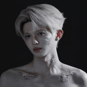 异形 by 李昊