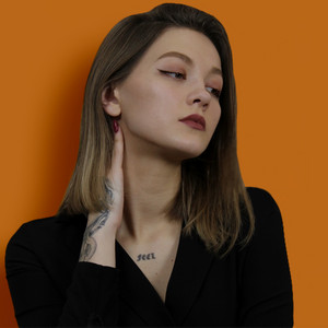 Vivienne — Отдавая