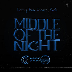 Обкладинка: MIDDLE OF THE NIGHT