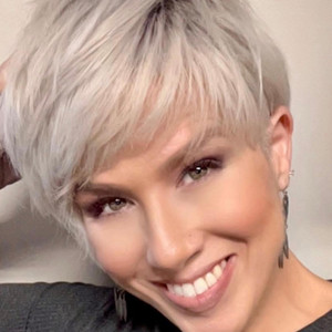Be Who You're Meant To Be by Hairstylist Wendy Davis