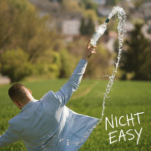 Nicht Easy by Roman96