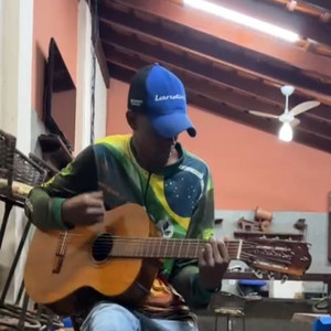 Só vejo o teu sorriso brilhar