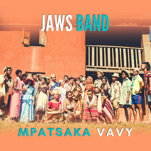 Mpatsaka Vavy by Jaws Band