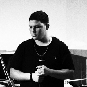 טיסון - גאולה