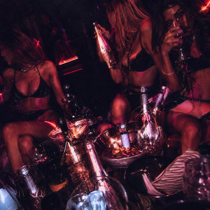PUSSY & LIQUOR by Raggiro