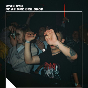 Out Of Control Breakbeat by Vian DTM