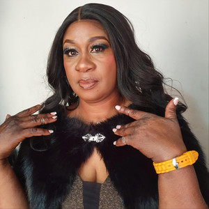 Mai Tanaka Dube - Ndizvozvo