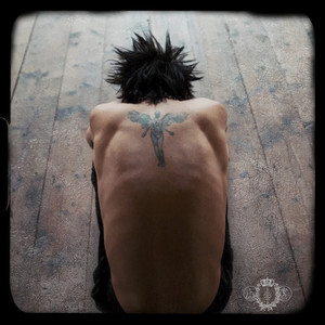 Portada de Broken