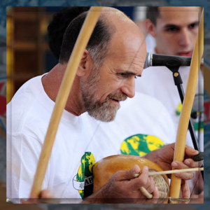 Cantigas Abadá Capoeira - Contando as Estrelas no Céu o Sonho de Menino