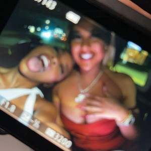 riqwoo - Sub Me In (feat. Nellieee4x)