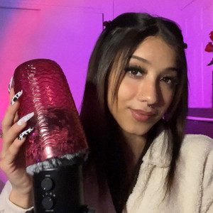 SassysoundsASMR - Textured Cup Over Mic (Tapping, Scratching, Brushing)