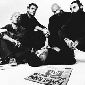 CHIEDIMI COME STAI by Sunset Radio