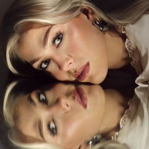 Wie Ik Ben by Sanne van Assouw
