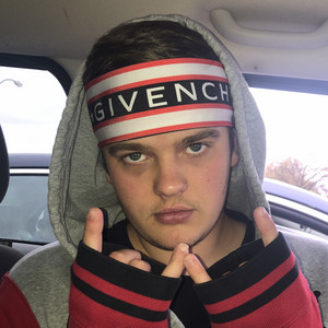 Bore Me by Yung CSR, Reverse