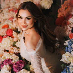 Gyzylgul Babayewa - Doglan gunum