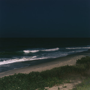 We left at Midnight by Martin Chmod, nandooxz