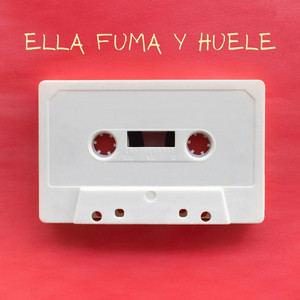 ella fuma y huele by The Romy