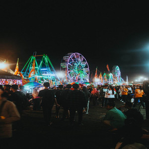 Dj Buat Karnaval