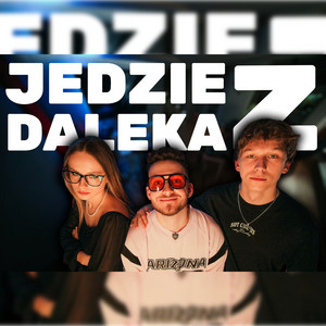Jedzie z daleka by Matsonik