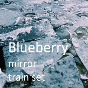 Mirror / Train Set