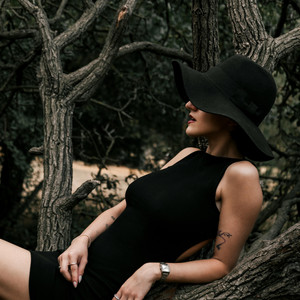 Baby thug - Elegance Girl