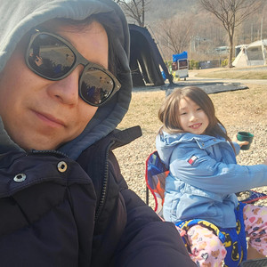 urban gray quiet korea - Road Trip