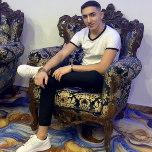 Gusztika - Azért vagyok aki vagyok