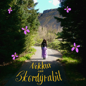 Nokkur lítil skordýrabit by Theodóra