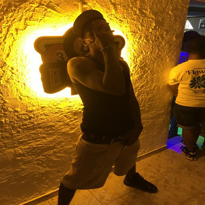 Danell One Prendan Los Flash