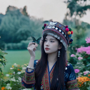 K-CHENGL - Lub hnub tseem tuaj