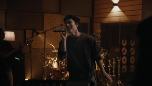Hết Yêu (Studio Live Session)
