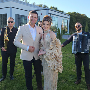 Cristi Proca - Tu ești jumătatea mea (feat. Andreea Romila)