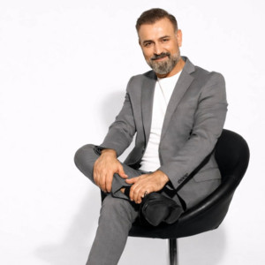 Izid Halaki by Pascal Bachir