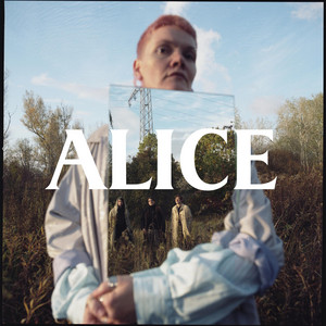 Alice by Midsommar