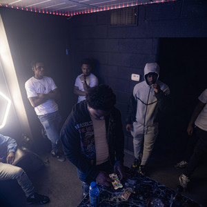 She Look Like Do Dat by Kooda, Lor Mark, Mgbabyk