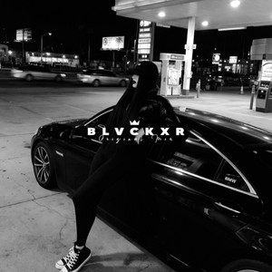 Mia Mia by BLVCKXR