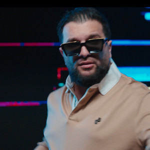 Tzanca Uraganu - Esti femeie de succes (feat. Mr Juve)