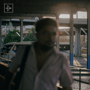 Tristeza na Beira do Mar by Maurilio, Livia Nery