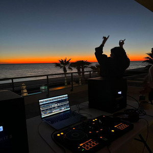 Jubel - Radio Edit by EXXCLUSlVE
