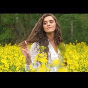 ŠIĄ NAKTĮ by MILENA