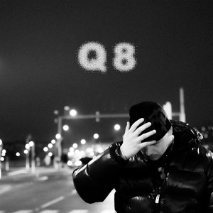 Q8
