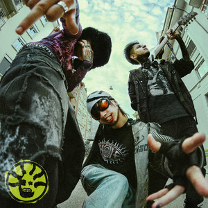 On My Way by LONGSLEEVE AND THE WEIRDBOYS