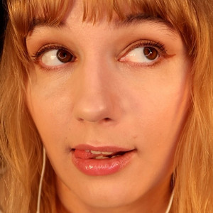 Left & Right Triggers by softlygaloshes ASMR