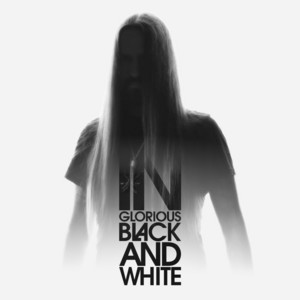 In Glorious Black and White by Lillmåns