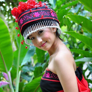 Nplooj Xyooj - Txhob Quaj Kuv Mam Hlub