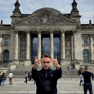 Wird nicht leichter by MVIK