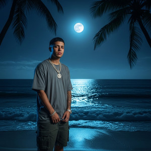 Sola en la Playa by DARKO RAY