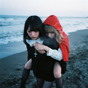 赤い少女 by REI=BAND